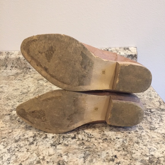 Boots - Picture 7 of 8